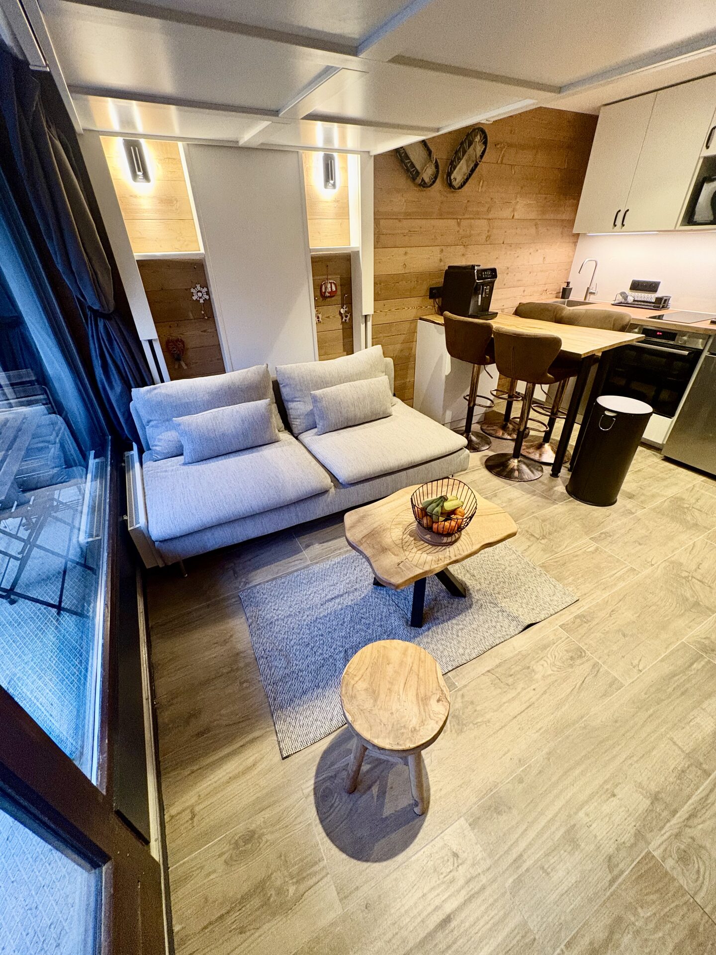 Salon et cuisine ouverte